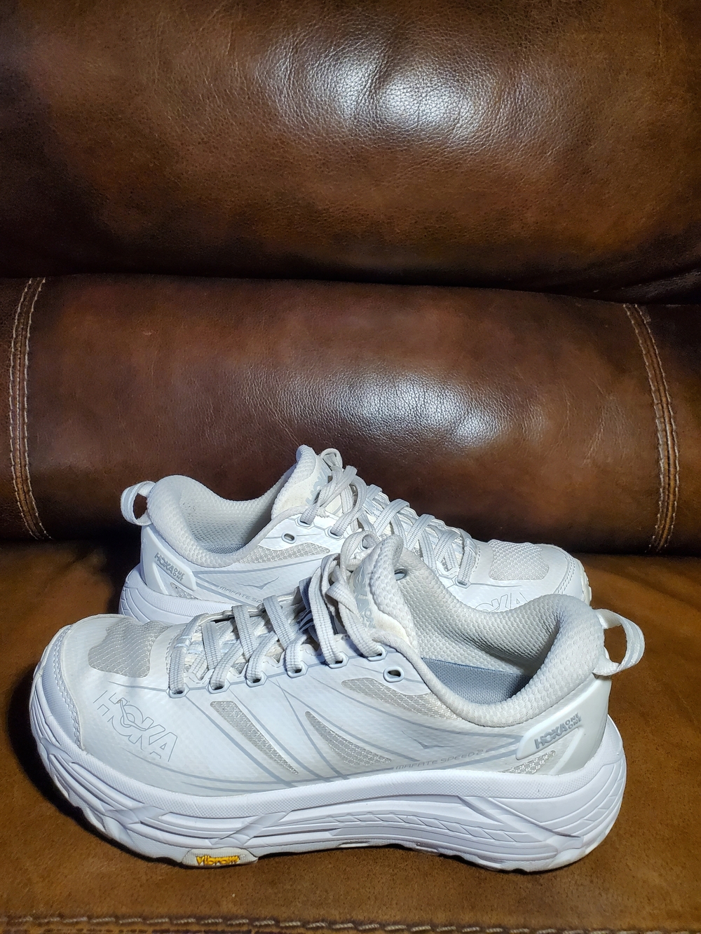Hoka U mafate speed 2 white Size 7.5
